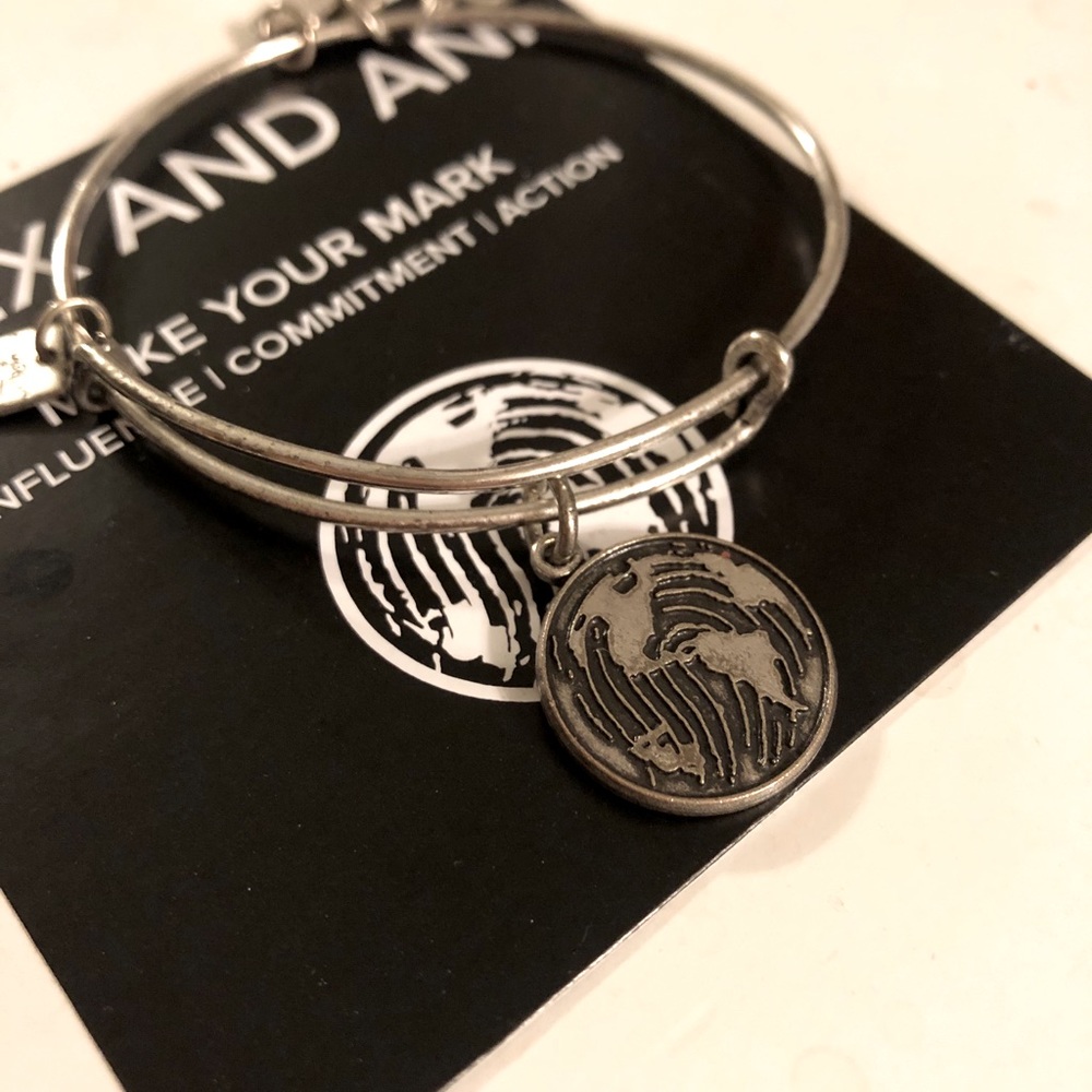 RETIRED Make Your Mark Bangle